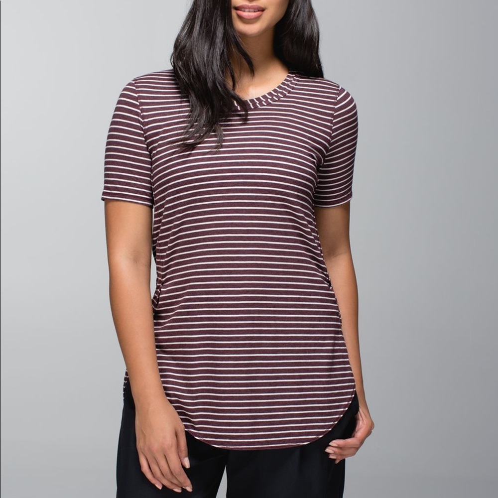 Lululemon Om Tee- size 8